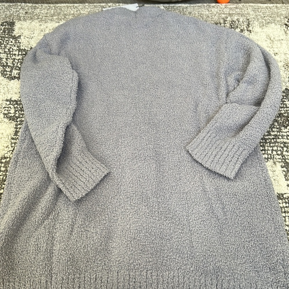 UGG JOSELYN CARDIGAN ~NWT~ size medium - Picture 5 of 5